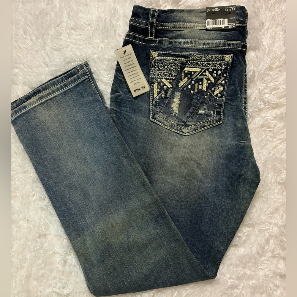 NWT Miss Me mid rise straight leg jeans size 36x31